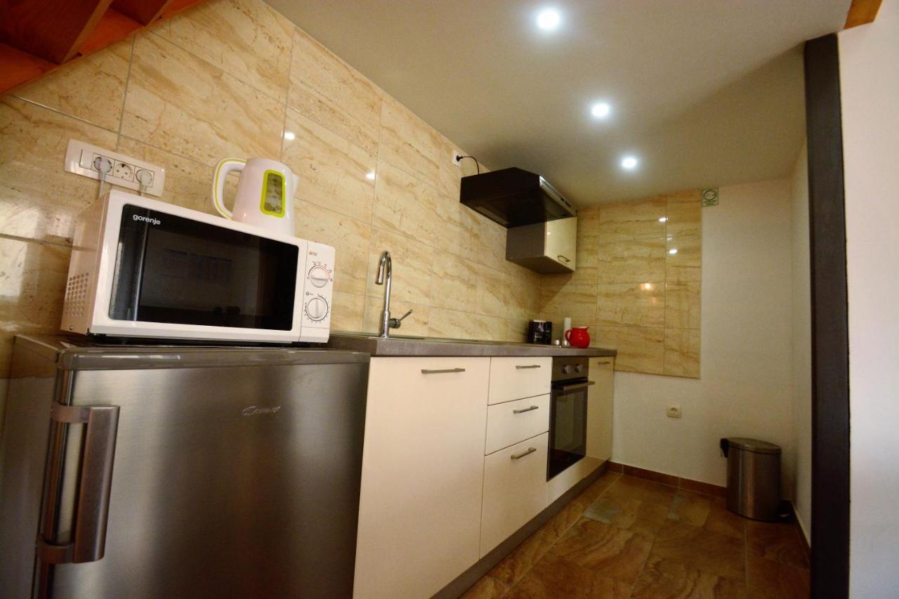 Kala And Tina Apartments Podstrana Kültér fotó